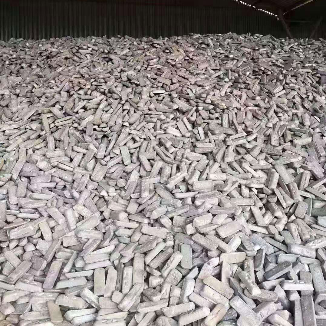 Դ